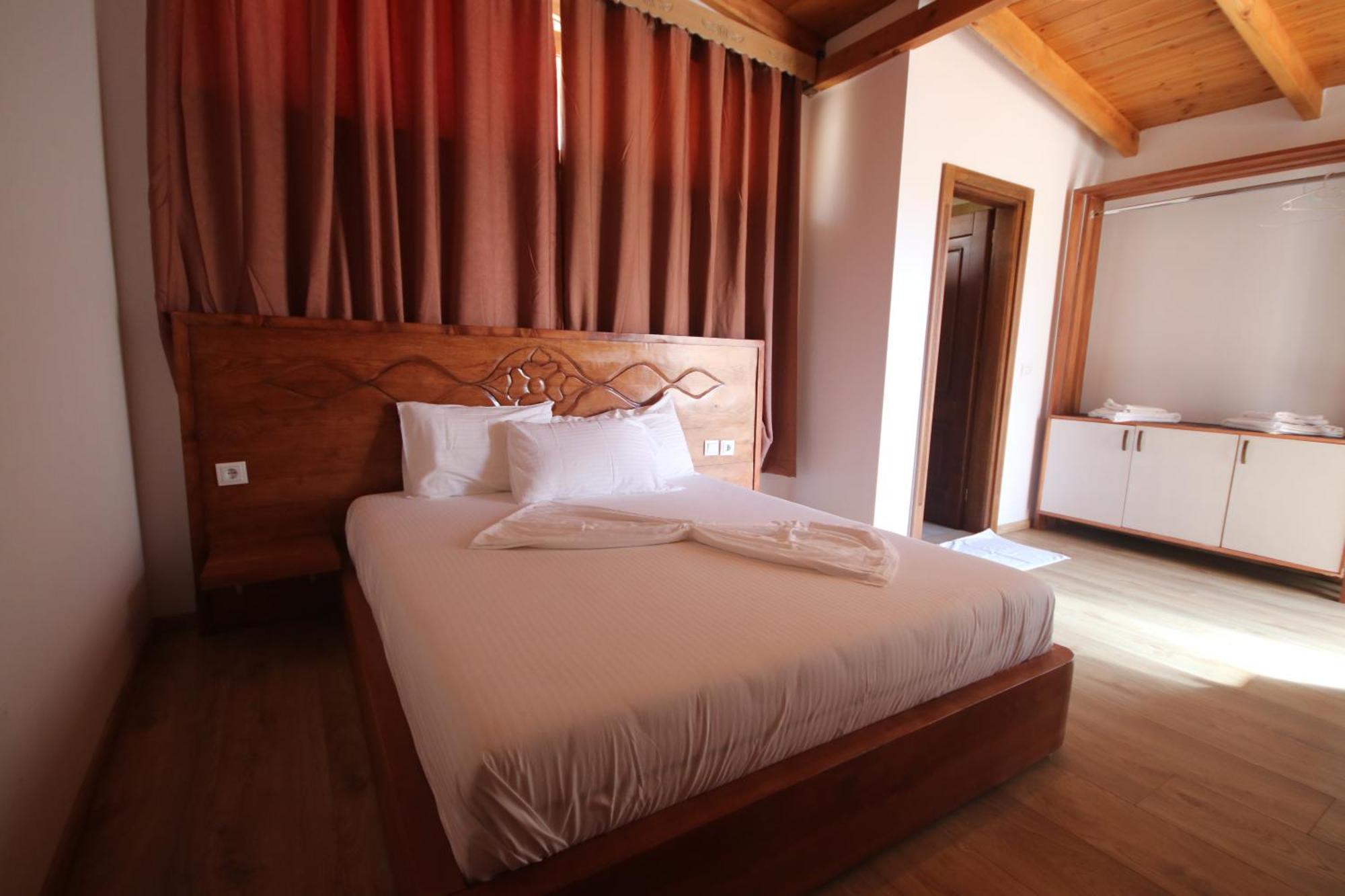Vila Mateus Himare Exterior photo